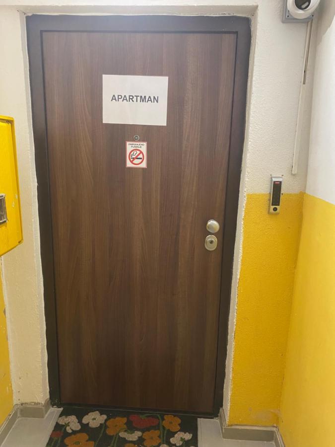 Studio Apartman Sandra Сараево Экстерьер фото
